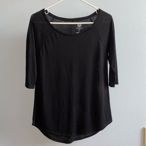 Black 3/4 sleeved legging tee